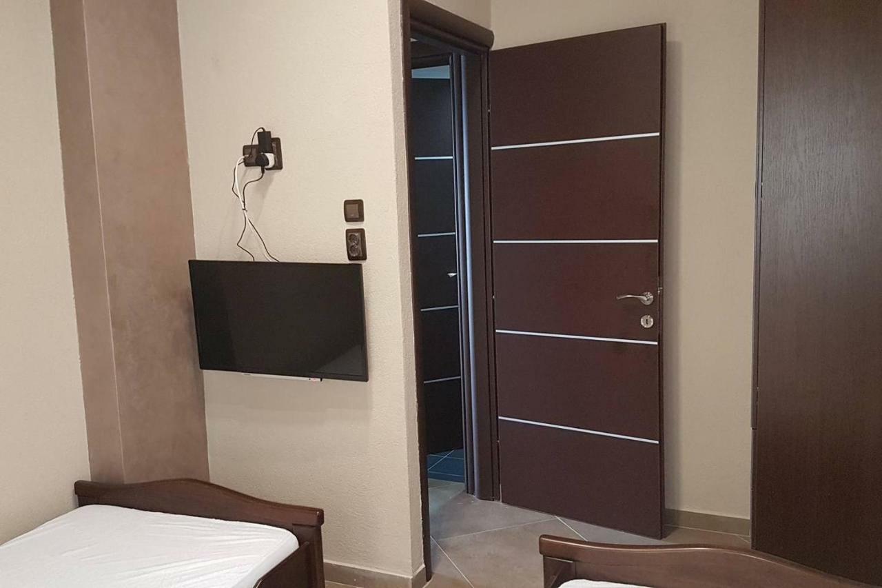 Luxury Apartment On The First Line ! Nea Kallikrateia Buitenkant foto